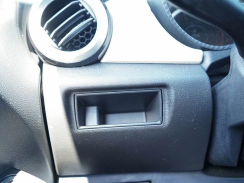 Used 2022 Nissan Versa SV image 26