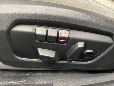 Certified 2025 MINI Cooper S FWD image 18