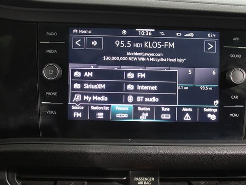 Used 2021 Volkswagen Jetta SEL FWD image 19