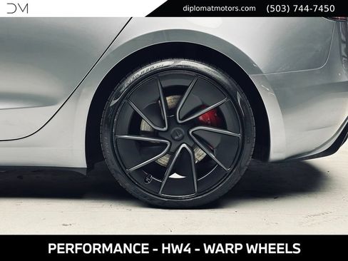 Used 2024 Tesla Model 3 Performance AWD/4WD image 36