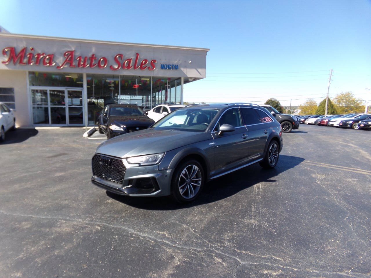 Used 2017 Audi A4 2.0T allroad Premium w/ Audi MMI Navigation Plus AWD/4WD image 2