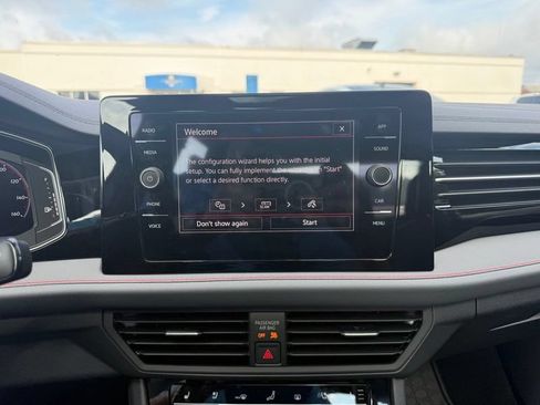 Used 2025 Volkswagen Jetta GLI Autobahn FWD image 15