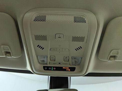 Certified 2024 Cadillac XT5 Premium Luxury image 25