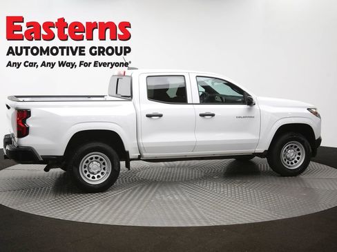 Used 2024 Chevrolet Colorado W/T w/ Technology Package RWD image 43