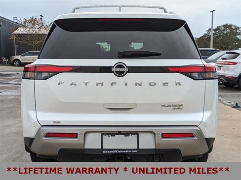 Used 2025 Nissan Pathfinder Platinum w/ Cargo Package image 7