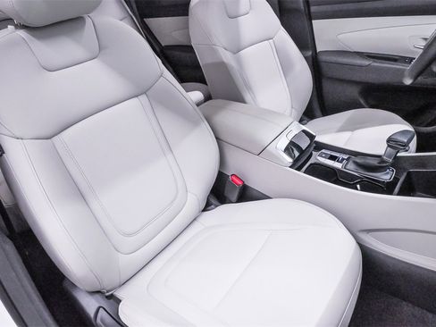 Certified 2025 Hyundai Tucson SEL image 15