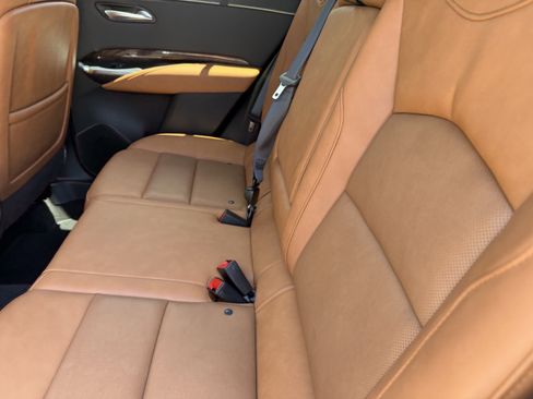 Certified 2023 Cadillac XT4 Premium Luxury w/ Technology Package image 17