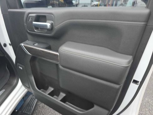 Used 2020 Chevrolet Silverado 2500 LTZ w/ LTZ Premium Package image 23