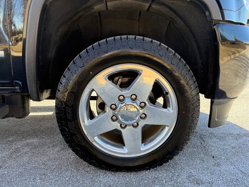 Used 2015 GMC Sierra 2500 Denali image 28