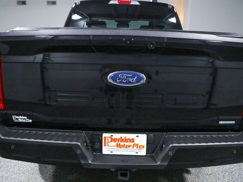 Used 2021 Ford F150 XLT w/ Equipment Group 302A High AWD/4WD image 8
