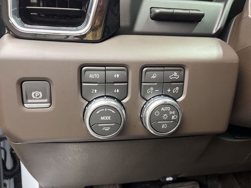 New 2026 GMC Sierra 1500 Denali AWD/4WD image 12