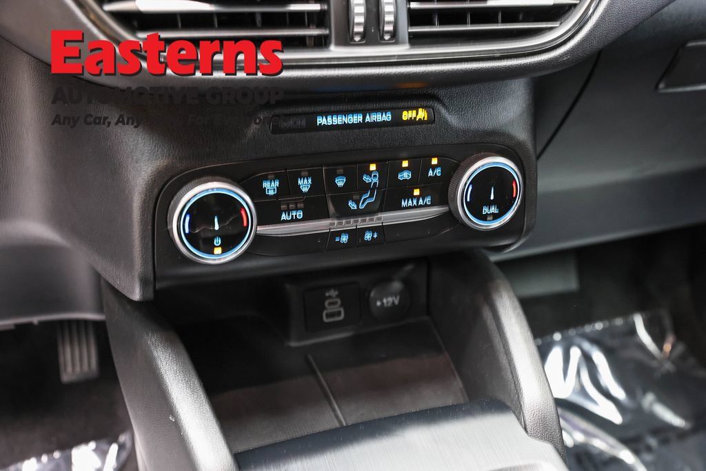 Used 2025 Ford Escape ST-Line FWD image 22