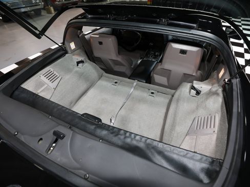 Used 1990 Chevrolet Corvette ZR-1 RWD image 4