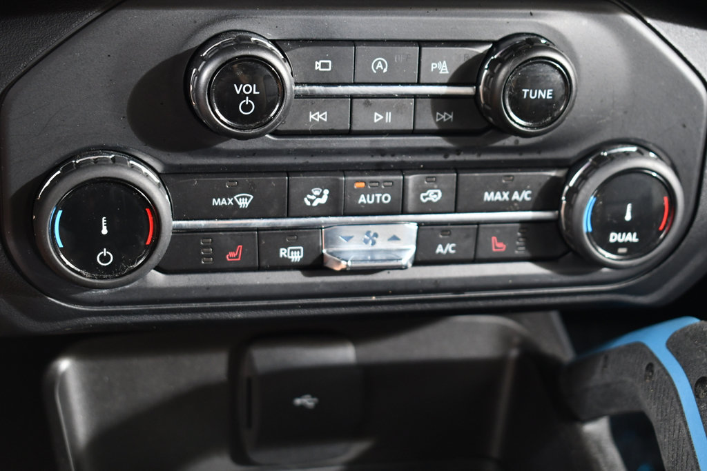 Used 2022 Ford Bronco Wildtrak AWD/4WD image 31