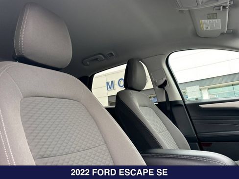 Used 2022 Ford Escape SE w/ Convenience Package AWD/4WD image 18