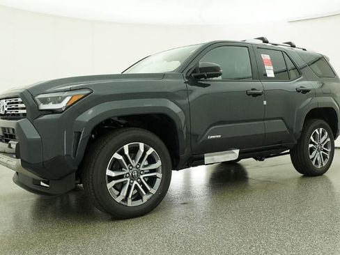 New 2026 Toyota 4Runner Limited AWD/4WD image 17