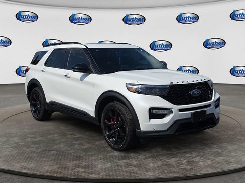 Used 2024 Ford Explorer ST w/ Equipment Group 401A AWD/4WD image 7