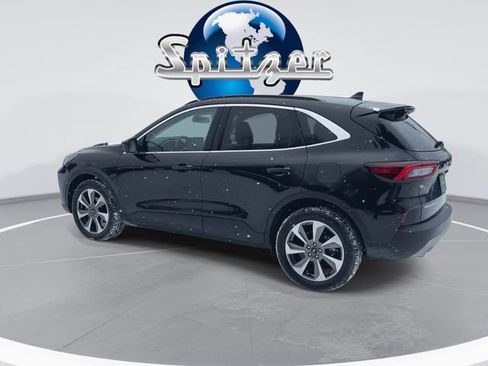 Used 2024 Ford Escape Platinum AWD/4WD image 7