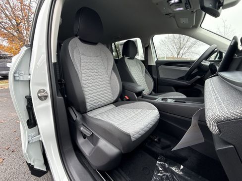 New 2026 Volkswagen Tiguan S image 24