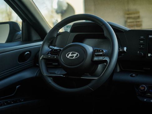 New 2026 Hyundai Elantra SEL Sport Premium FWD image 14