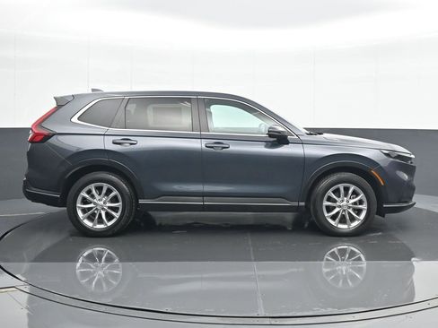 Used 2023 Honda CR-V EX image 7