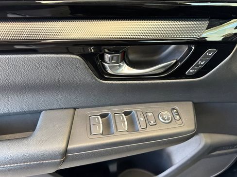 Certified 2025 Honda CR-V Sport Touring image 15