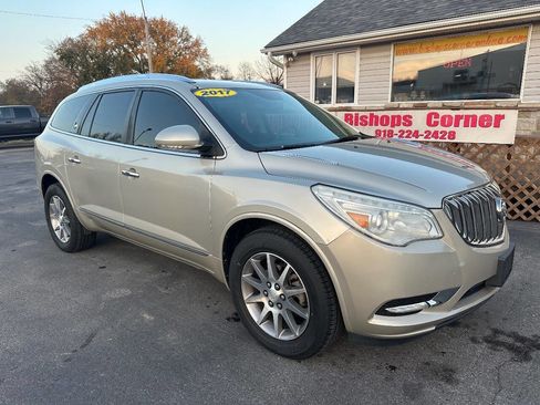 Used 2017 Buick Enclave Leather image 2