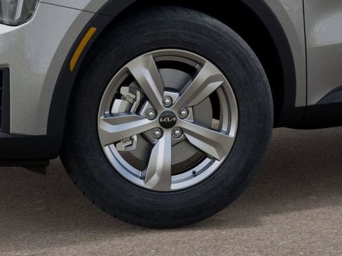 New 2026 Kia Sorento LX image 9