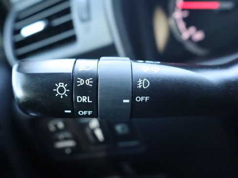 Used 2020 Toyota 4Runner TRD Off-Road AWD/4WD image 31