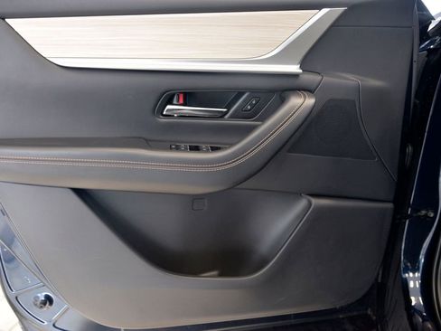 Used 2024 MAZDA CX-90 Plug-In Hybrid w/ Premium Pkg image 14