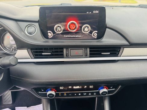 Used 2018 MAZDA MAZDA6 Touring FWD image 19