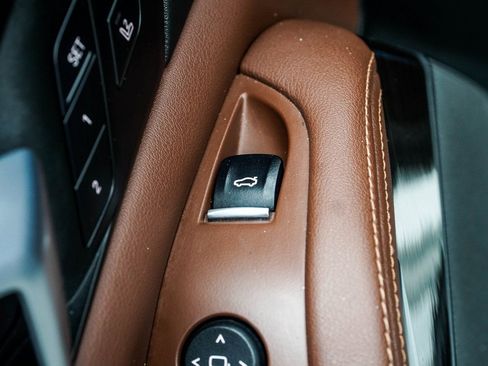 Used 2024 BMW X5 M60i w/ Climate Comfort Package image 34