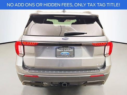 New 2026 Ford Explorer ST-Line w/ ST-Line Street Pack AWD/4WD image 6