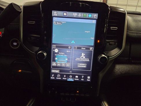 Used 2024 RAM 2500 Laramie w/ Towing Technology Group AWD/4WD image 57