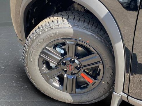 New 2026 Nissan Rogue SV AWD/4WD image 33