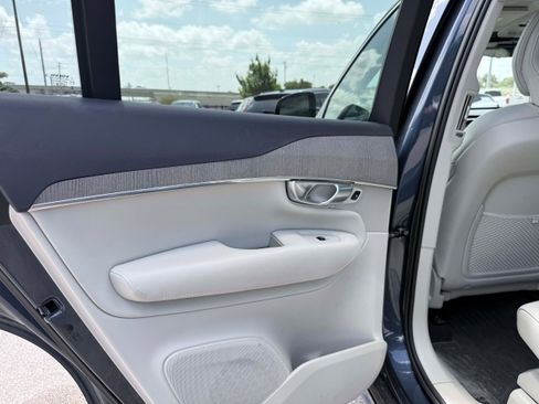 Certified 2023 Volvo XC90 B6 Plus w/ Protection Package Premier AWD/4WD image 13