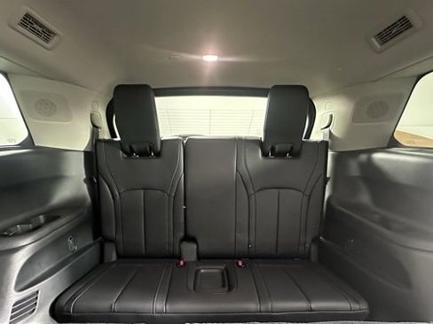 Certified 2025 INFINITI QX60 Luxe image 24