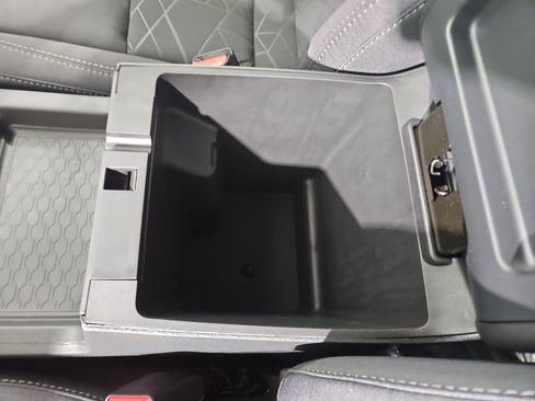 New 2026 Nissan Frontier SV image 21