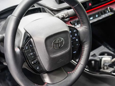 Used 2024 Toyota Prius Prime FWD image 21
