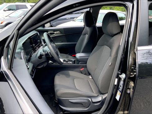 Used 2023 Kia Sportage LX AWD/4WD image 27