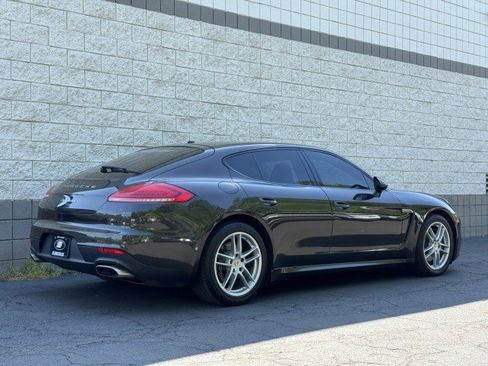 Used 2016 Porsche Panamera 4 AWD/4WD image 15