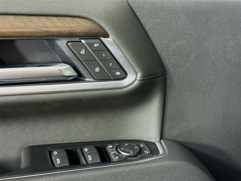 New 2026 Chevrolet Silverado 3500 High Country w/ High Country Premium Package AWD/4WD image 13