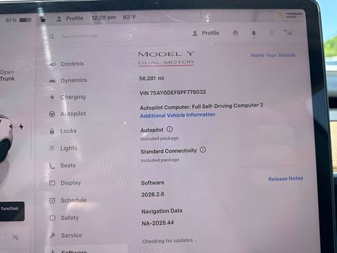 Used 2023 Tesla Model Y Performance AWD/4WD image 25