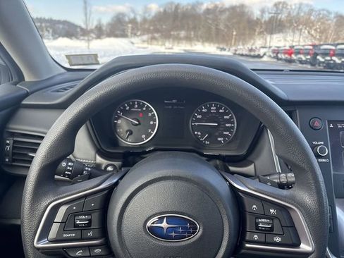 Used 2022 Subaru Outback AWD/4WD image 11