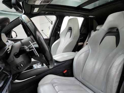 Used 2017 BMW X5 M AWD/4WD image 14
