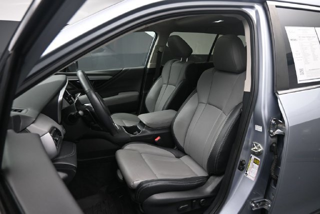 Used 2021 Subaru Outback Limited w/ Popular Package #2 AWD/4WD image 19
