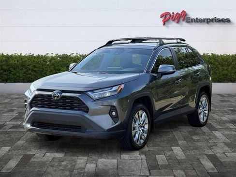 Used 2024 Toyota RAV4 XLE Premium FWD image 4