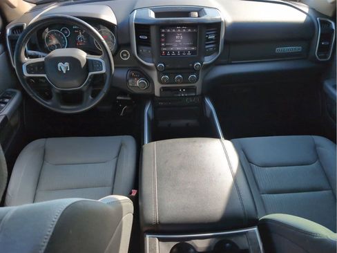 Used 2019 RAM 1500 Big Horn image 30