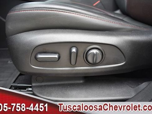Used 2019 Chevrolet Blazer RS FWD image 22
