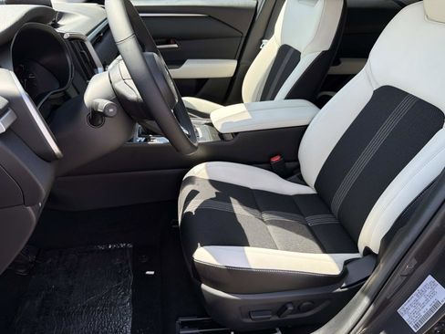 New 2026 MAZDA CX-50 AWD 2.5 S w/ Preferred Pkg image 19